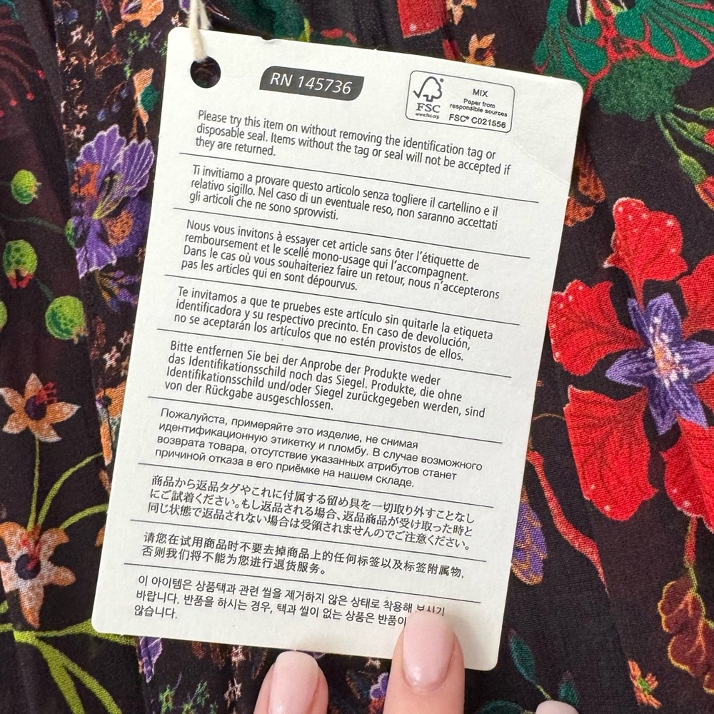 FARM Rio Black Maxi Dress with Vibrant Floral Print - Picture 4 of 8